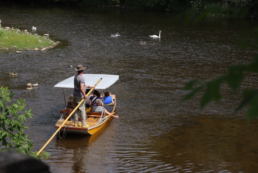 Elora Raft Rides-伊劳拉必去景点