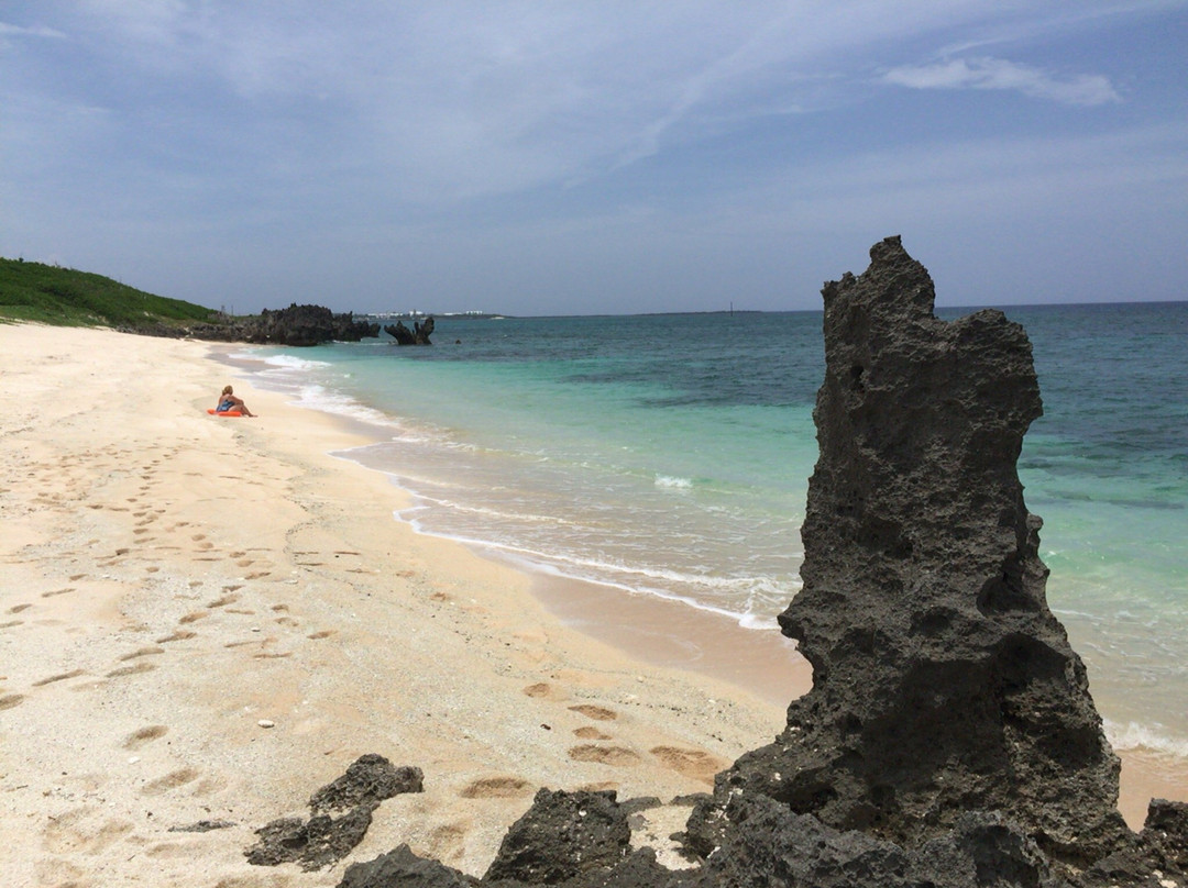 Shinaha Beach景点图片