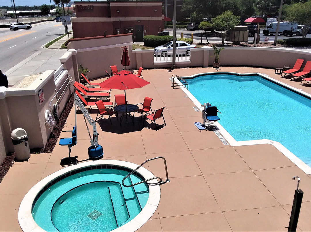 Comfort Suites Downtown主图