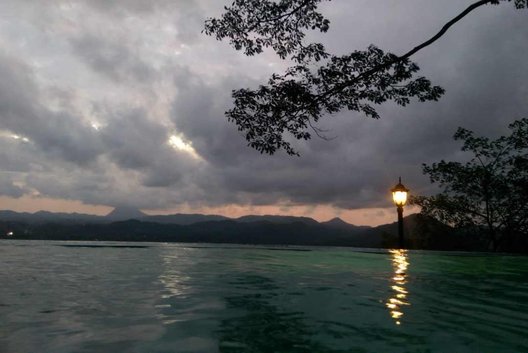 兰多雷豪华度假村主图