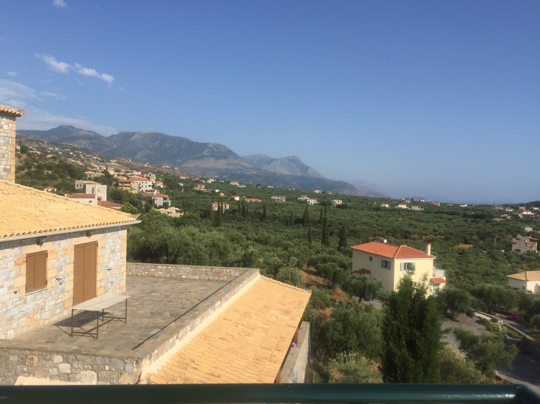 Imelda Apartments主图