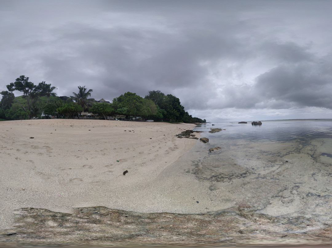 塞舌尔皇冠海滩酒店主图