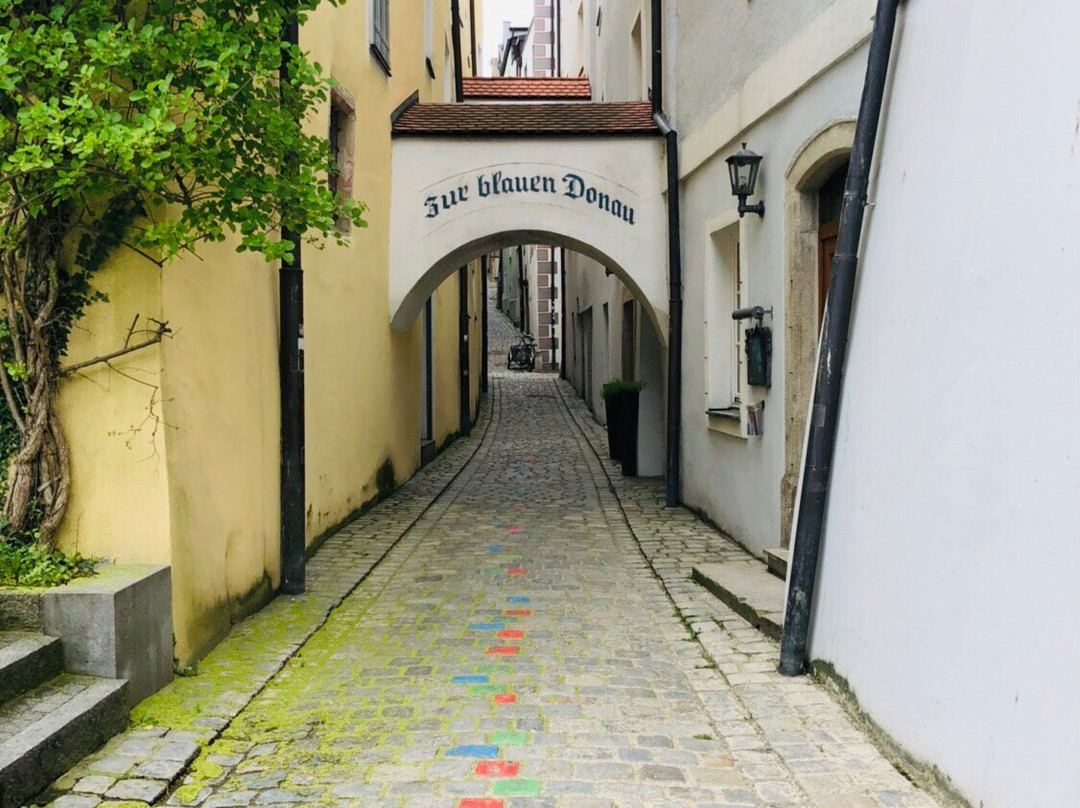 Höllgasse Artists Alley景点图片