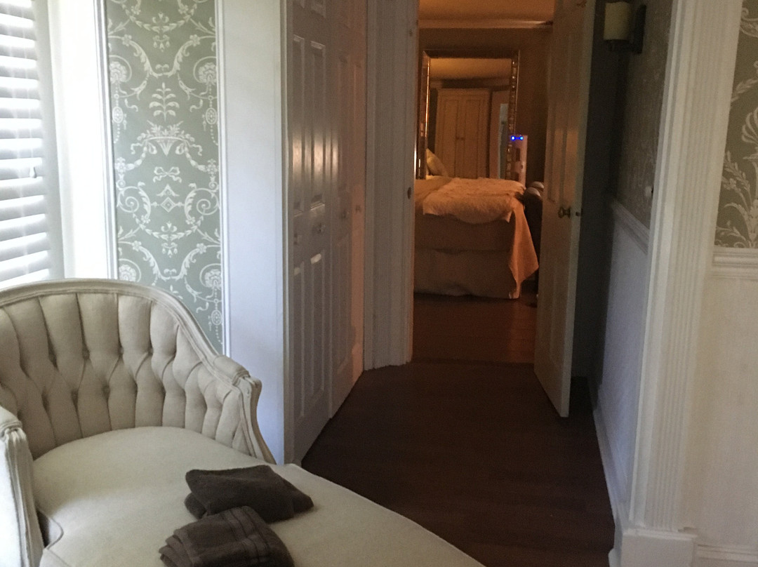 Bridgewater Hall Historic Inn主图