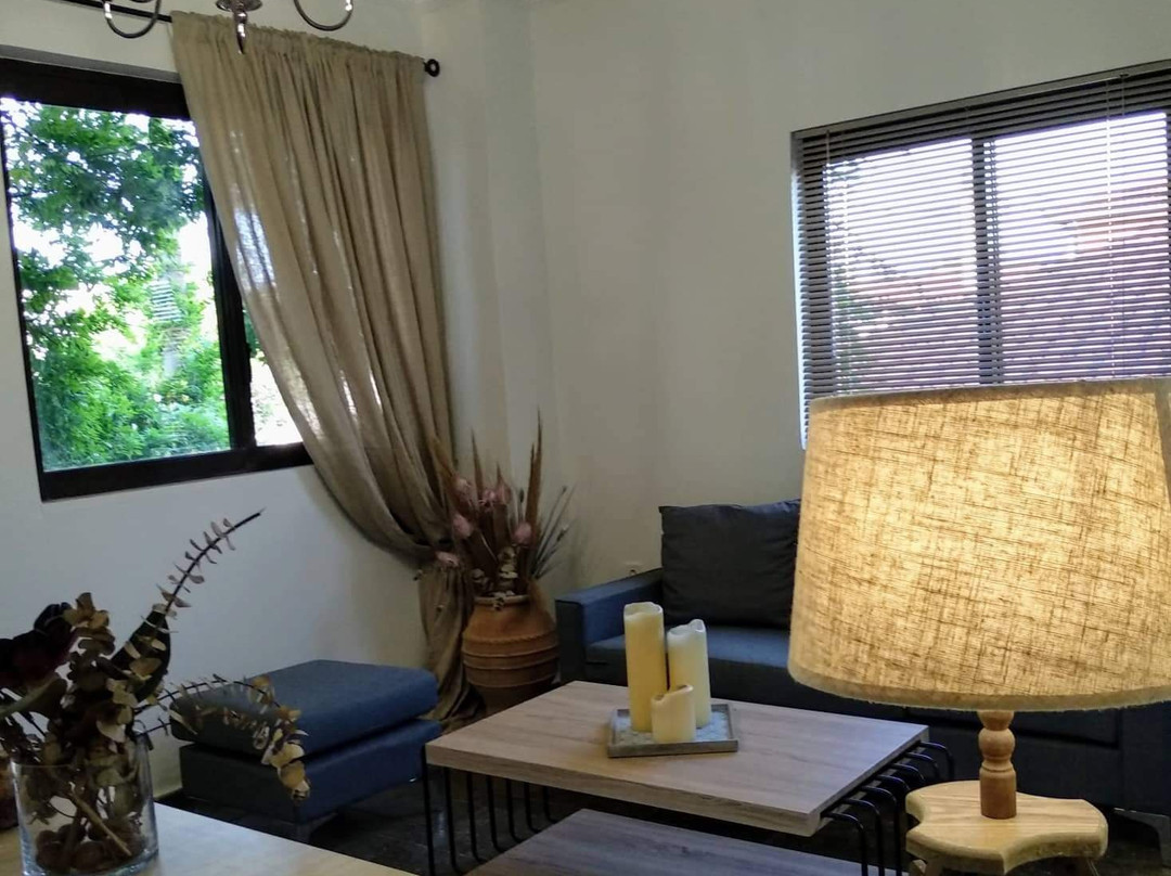 Sea Side Hotel主图