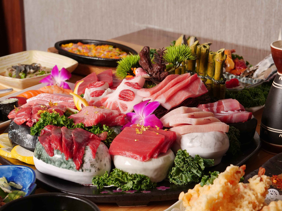 Dongwon Sushi & Tuna