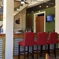 Islote Bar and Grill