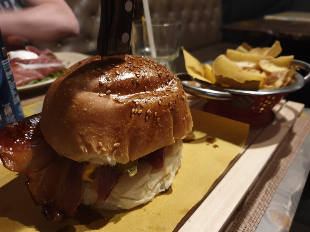 Timoty Drinks & Kitchen