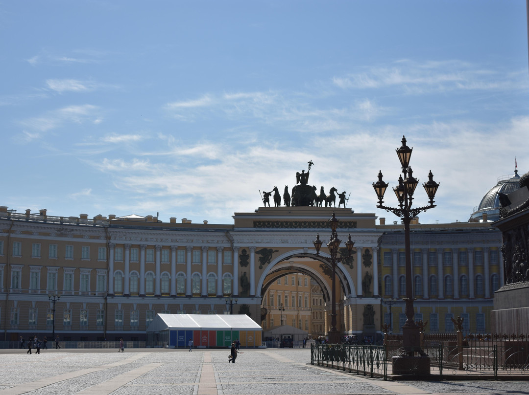St.Petersburg Welcomes Tours景点图片