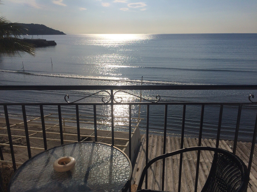 Oasis Hotel by Svetlana and Michalis主图