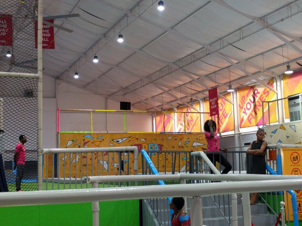 Upbeat Recreation Centre-莱基必去景点