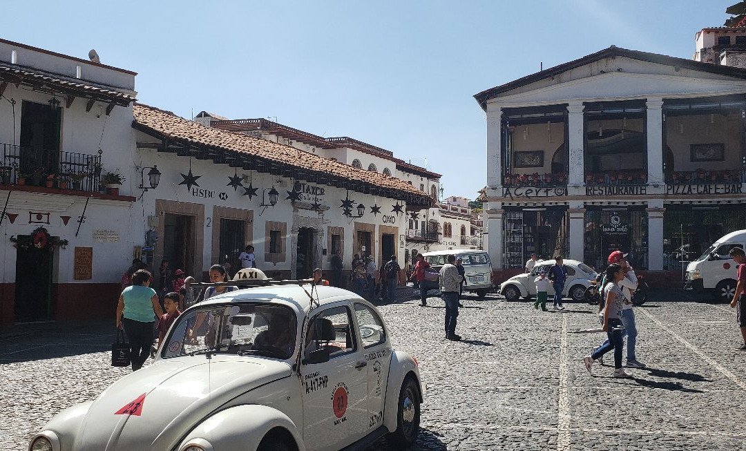 Plaza Borda-塔斯科必去景点