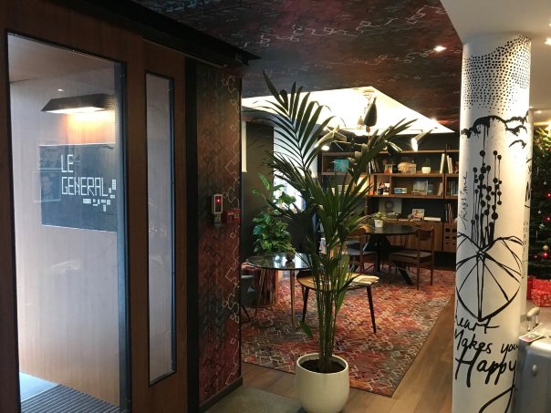 巴黎共和国广场通用酒店-浴室