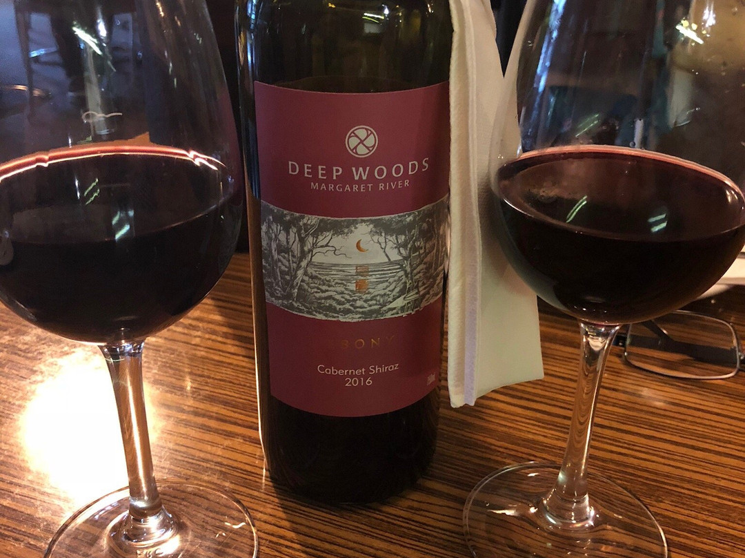 Prince Of Wales Hotel主图