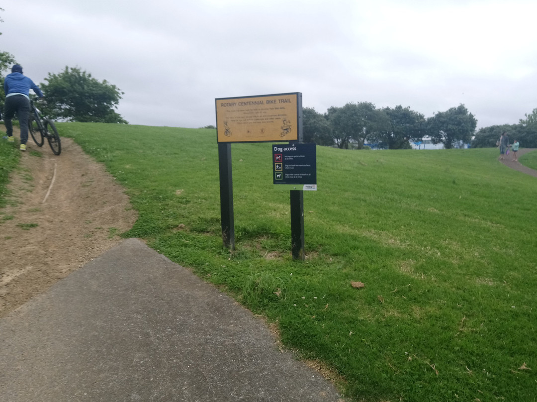 Lloyd Elsmore Park-Howick必去景点