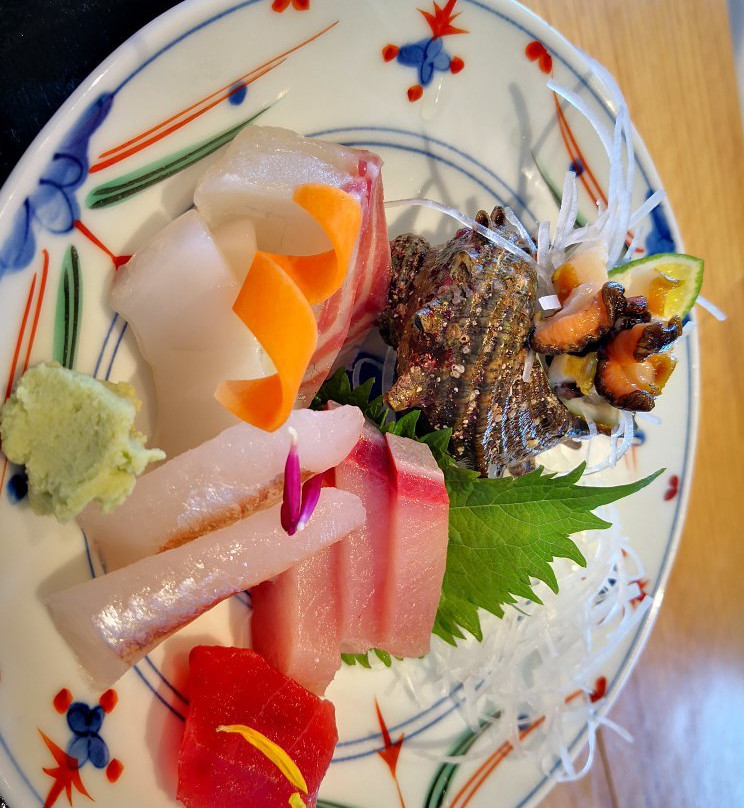 伊根町餐馆和美食-Sushi Kappo Wadatsumi