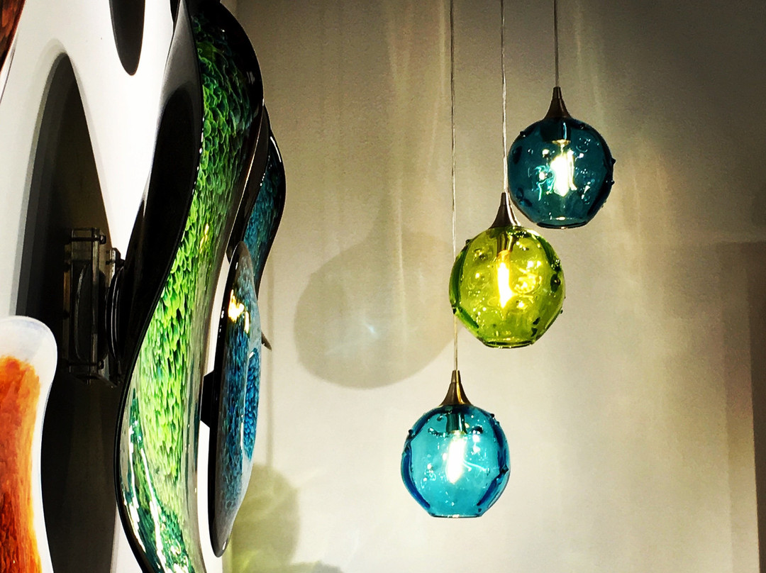 Hot Island Glass-马卡瓦必去景点