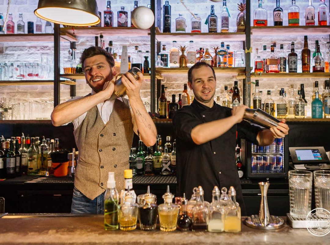 Saint-Andre-lez-Lille旅游景点-Camden Bar