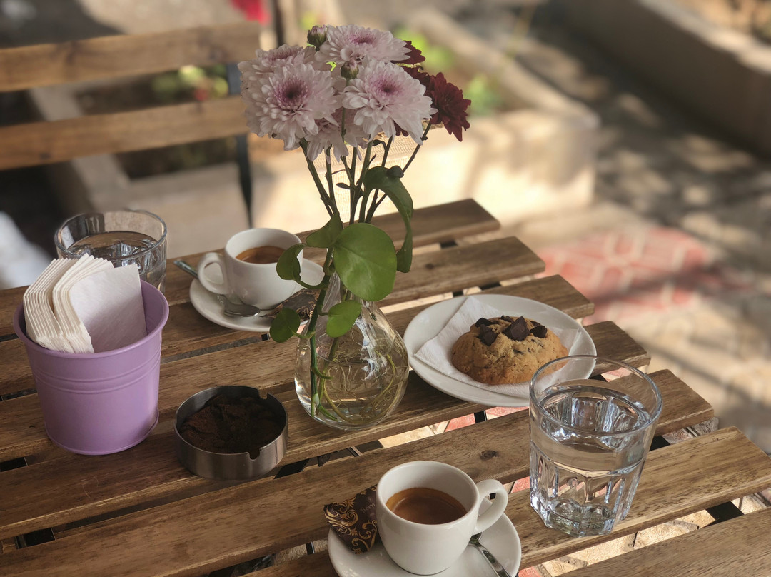 Ardeshiri-ye Bala餐馆和美食-Delfico Gelateria Cafe