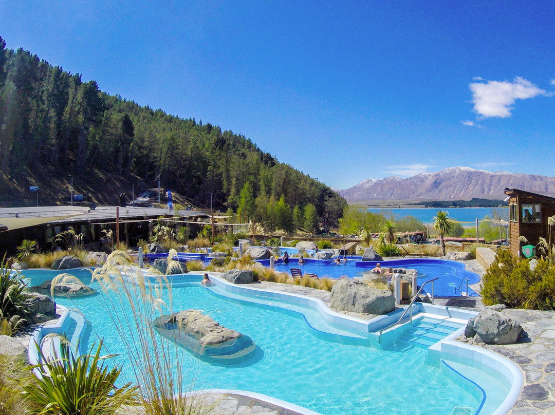 蒂卡普温泉水疗馆-特卡波湖必去景点