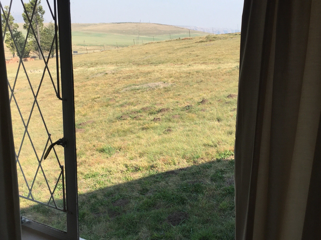 Mountain Shadows Hotel主图