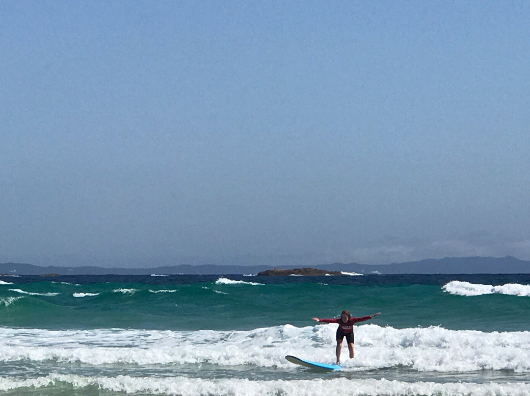 North Stradbroke Island Surf School景点图片