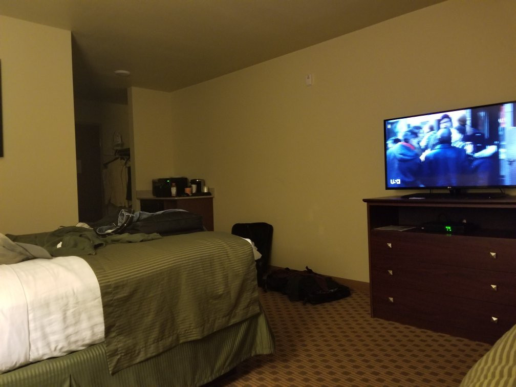 Cobblestone Hotel & Suites主图