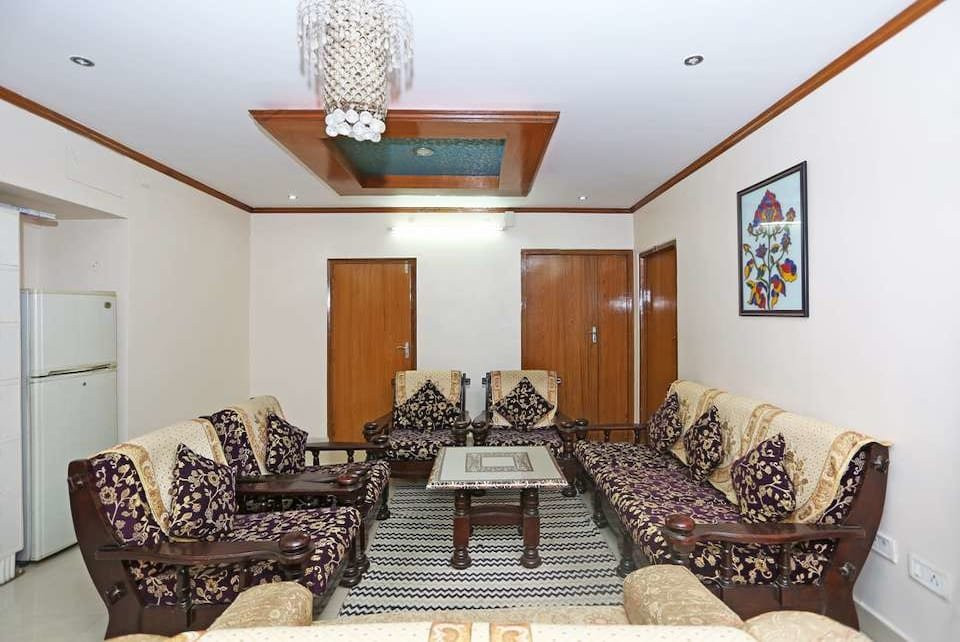 Hotel Karishma Homes主图