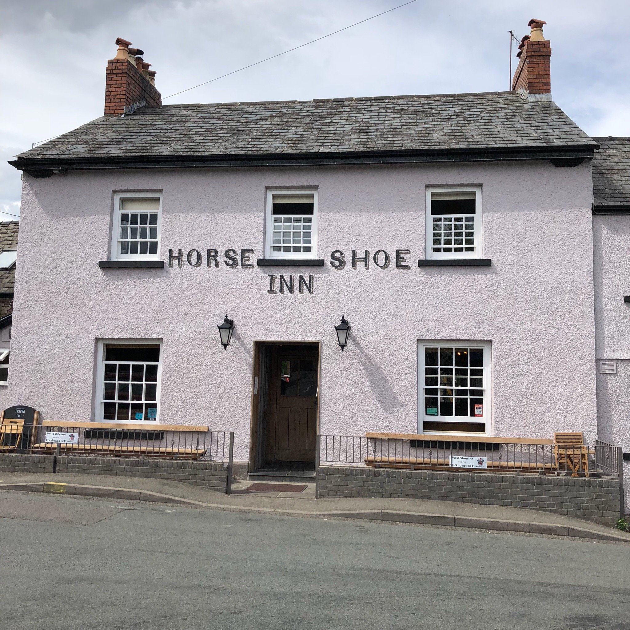 The Horseshoe Inn-官方