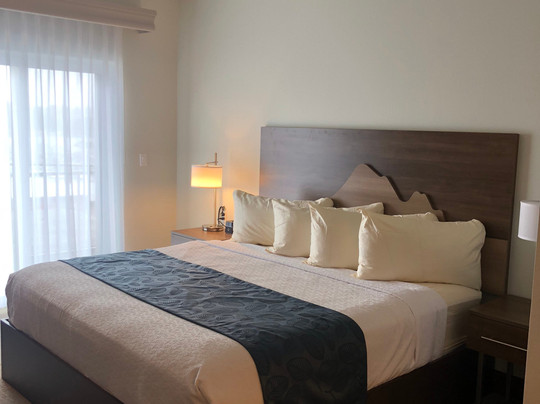 Kodiak Compass Suites主图