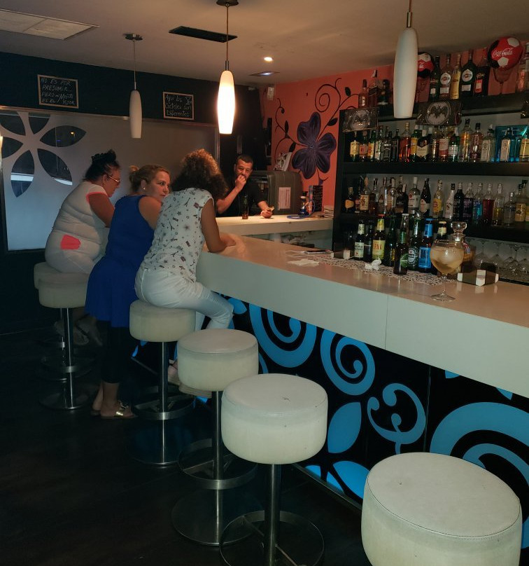 Kus Karaoke-San Pedro del Pinatar必去景点