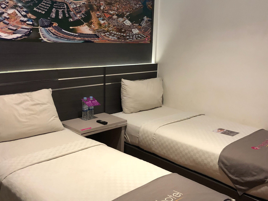 Neotel Hotel Berau City Centre主图