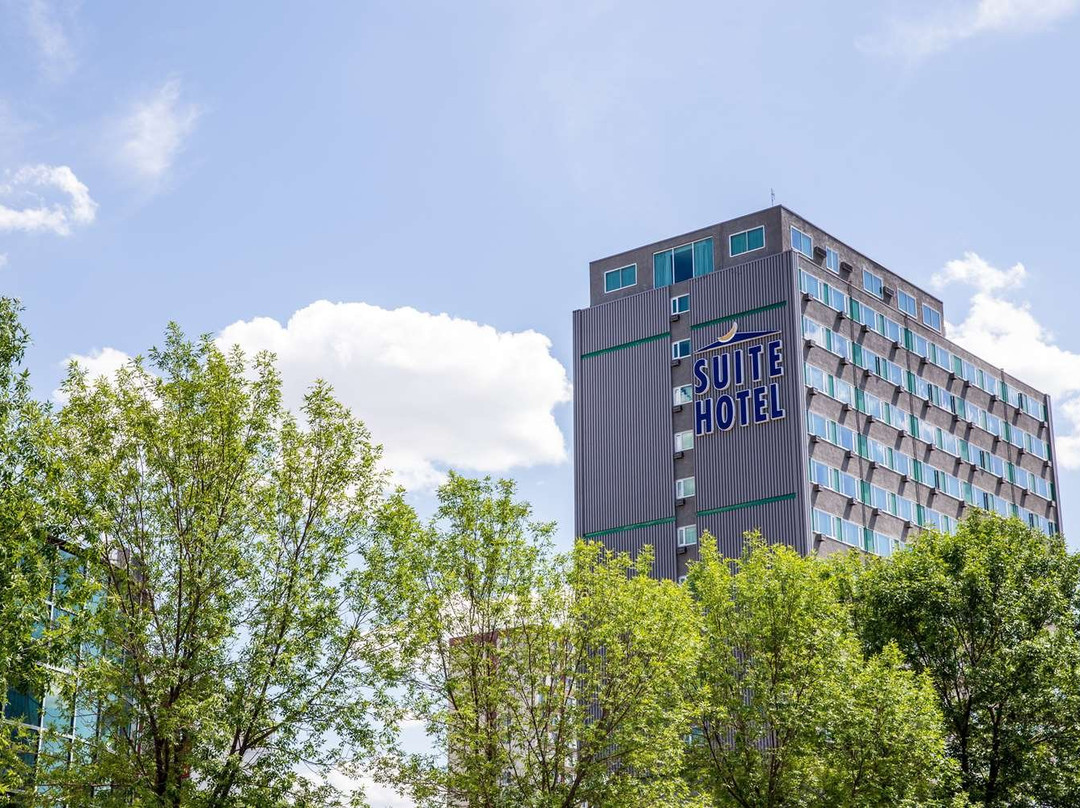 堪帕斯大楼套房酒店主图