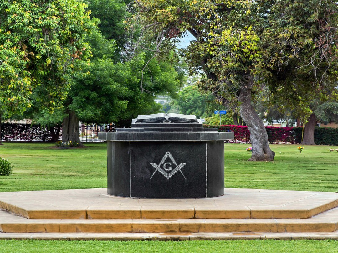 Live Oak Memorial Park-蒙罗维亚必去景点
