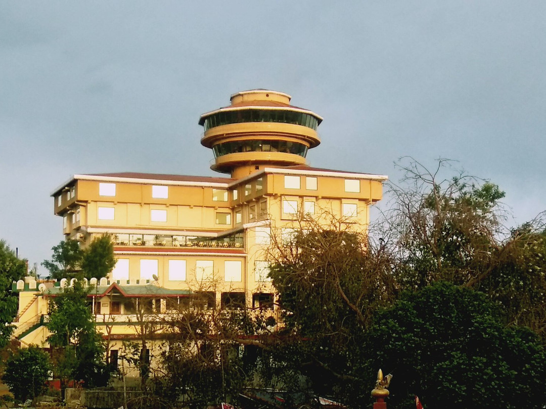 RS Sarovar Portico主图