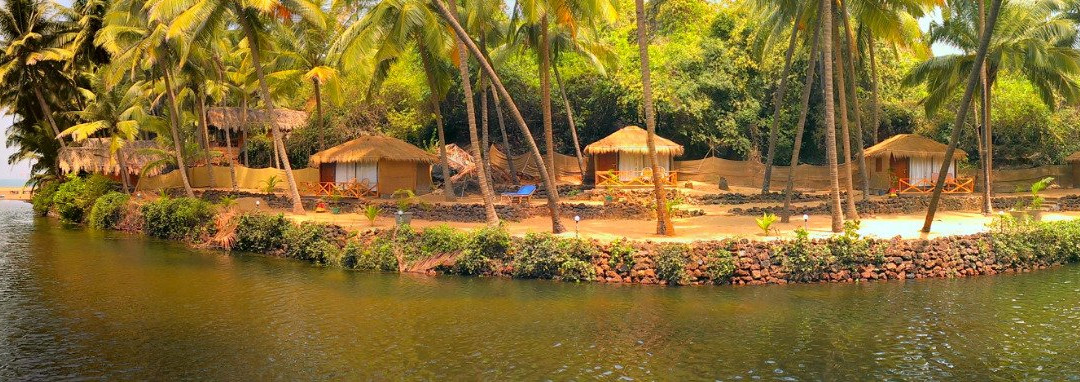 Krishna Paradise Beach Resort主图