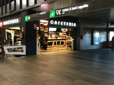 Santa Justa Railway Station-塞维利亚必去景点