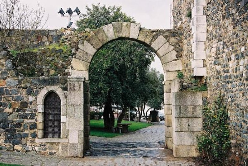 Porta de Évora - Arco romano de Beja景点图片