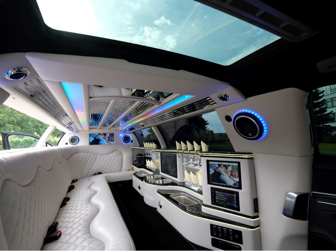 Limoeventos-波瓦－迪瓦尔津必去景点