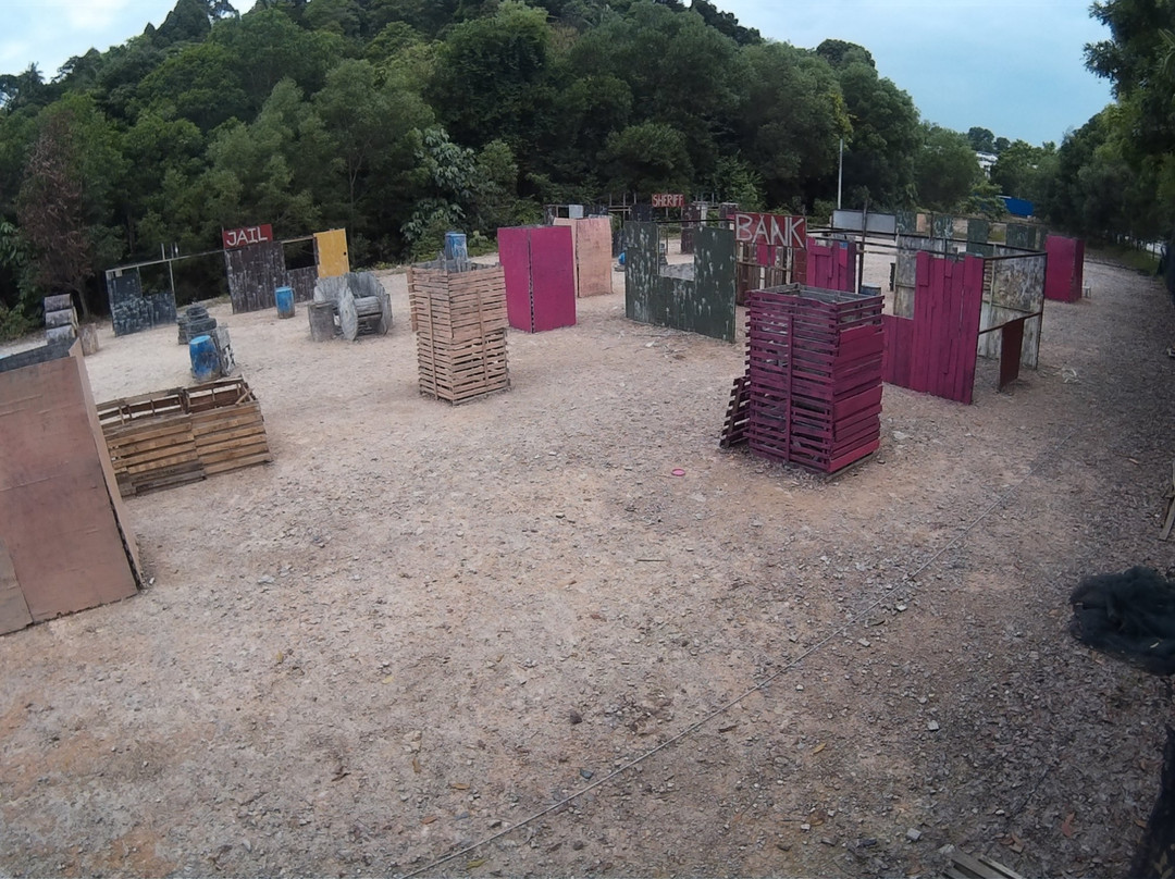 Mudtrekkerz Paintball Park景点图片