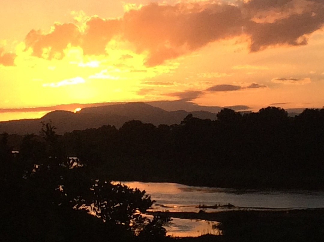 Rio Vista Lodge主图