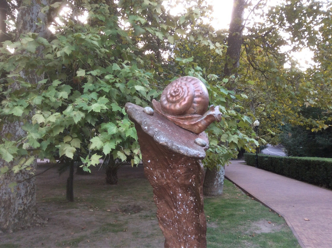 Sculpture Bench-Snail-索契必去景点