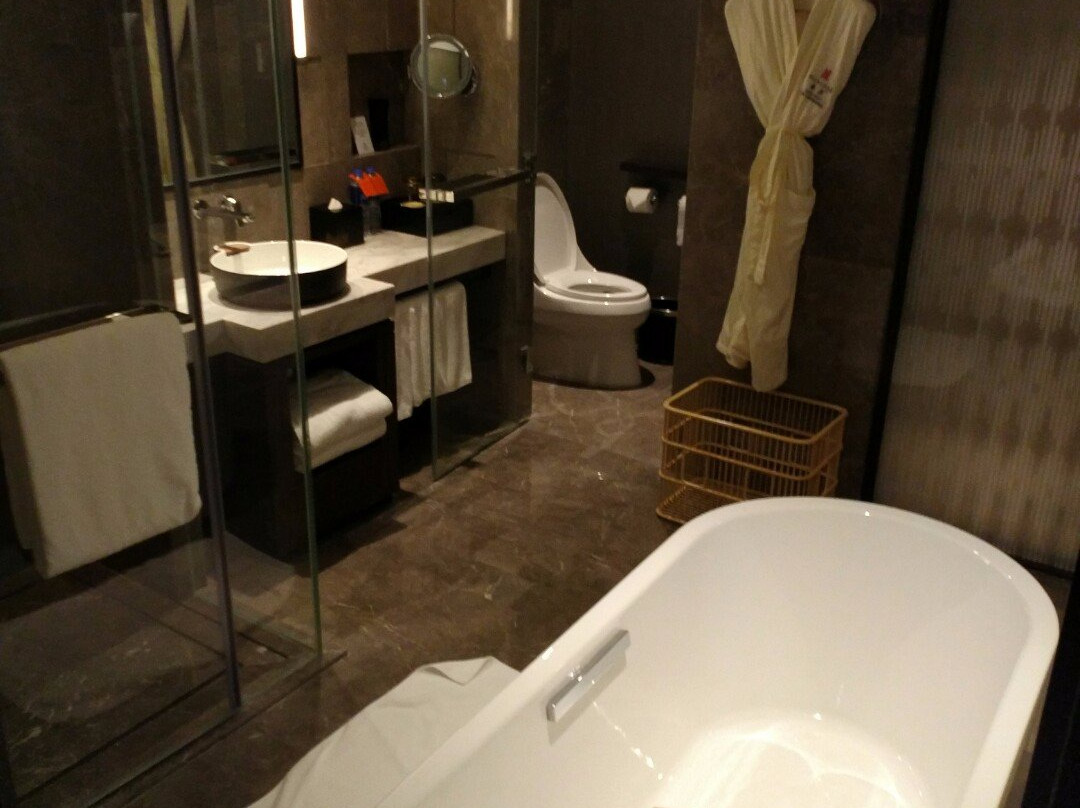 张家口容辰华邑酒店主图