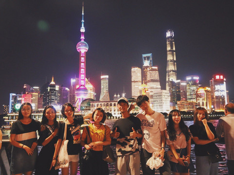 SAT的一日游-上海市必去景点