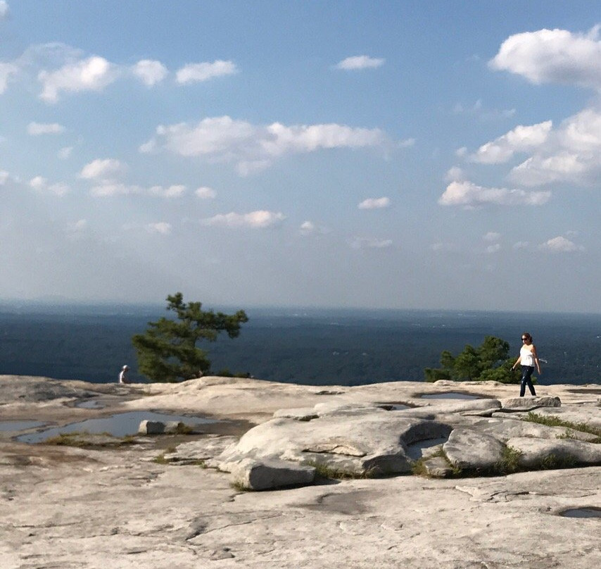 Stone Mountain Welcome Center-石山必去景点