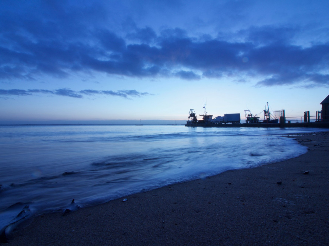 Bell Wharf Beach景点图片