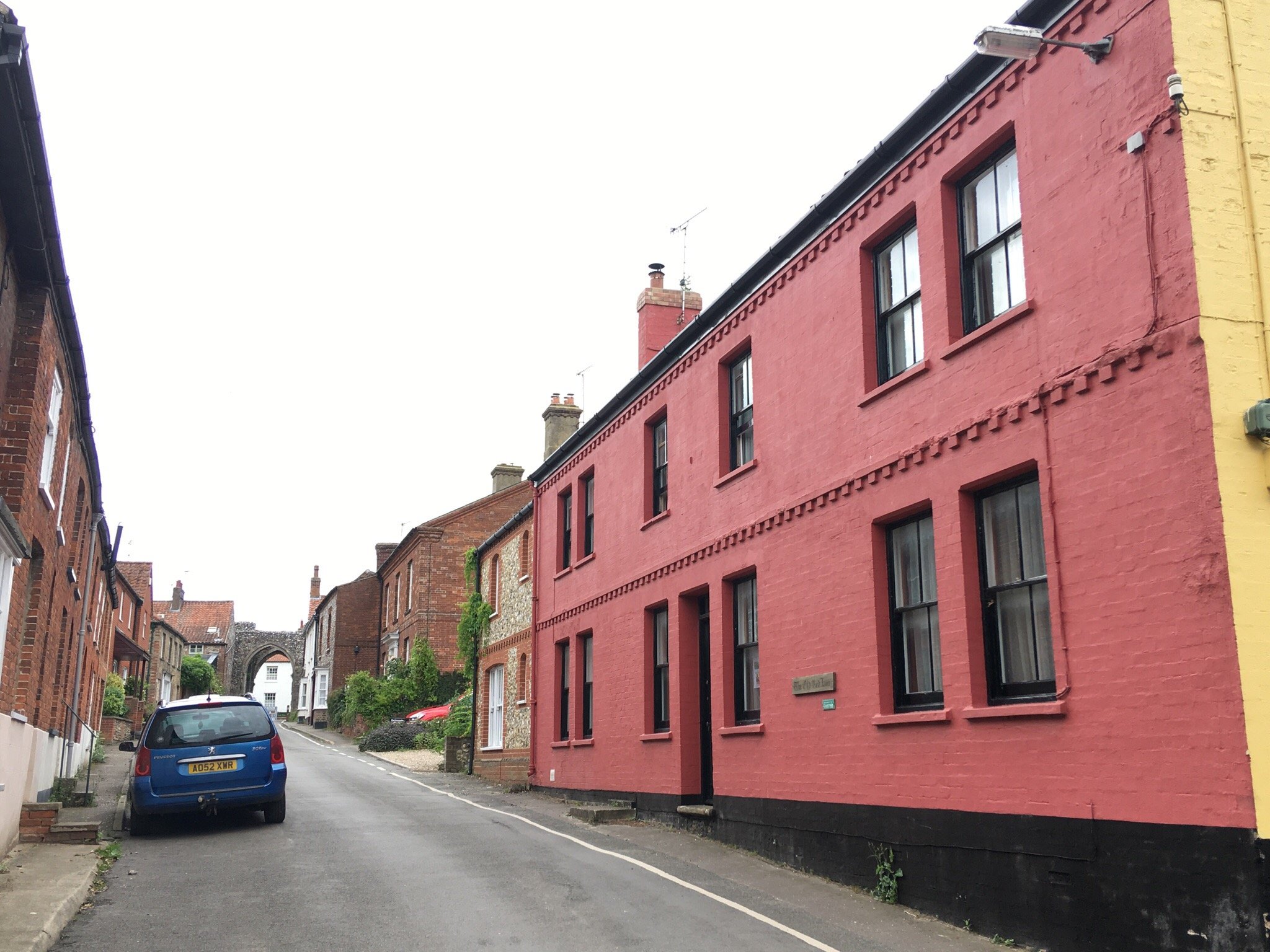 The Old Red Lion-官方