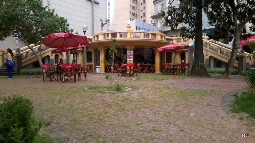 Praça Otávio Rocha-阿雷格里港必去景点