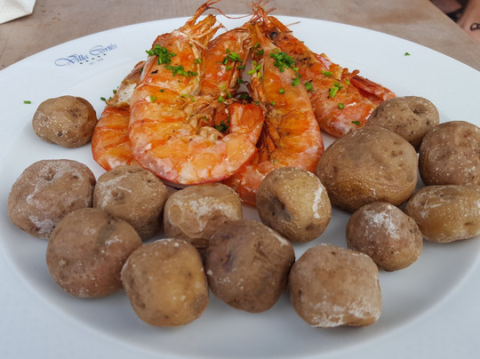 Villa Cortes Beach Club主图