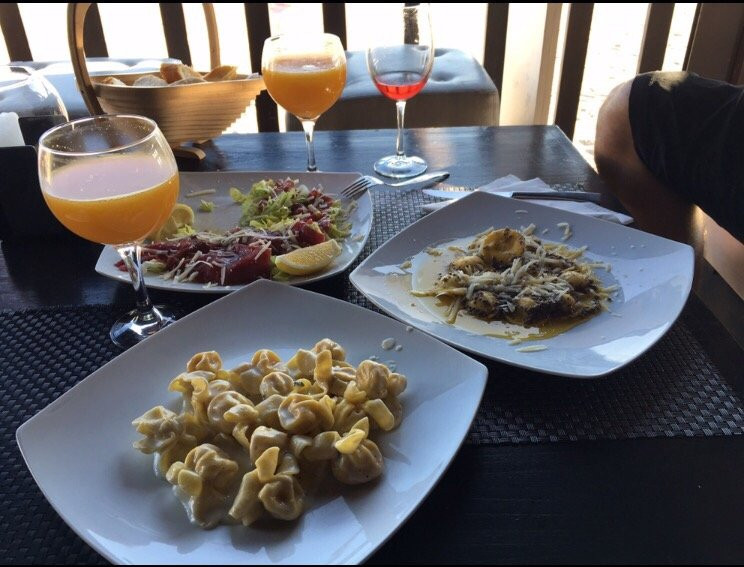 Casa Nostra Beach Bar and Restaurant
